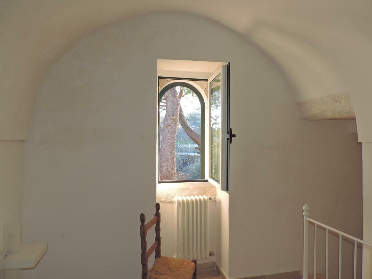 Villa Miccoli Apartments Челие Месапика Екстериор снимка