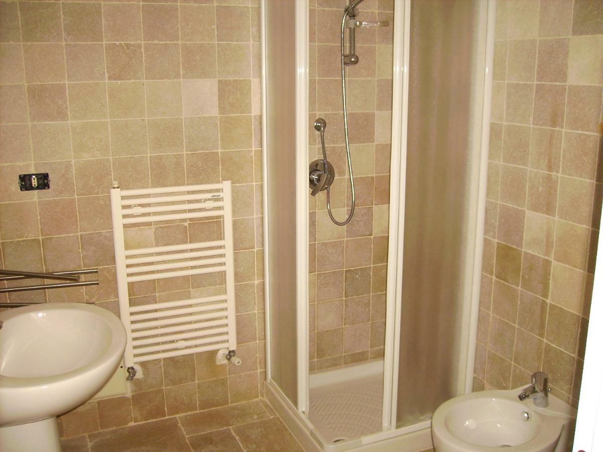 Villa Miccoli Apartments Челие Месапика Екстериор снимка