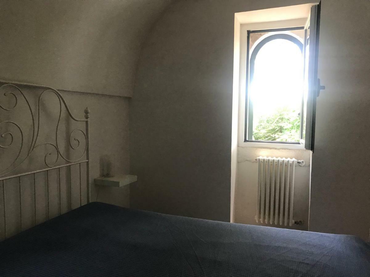 Villa Miccoli Apartments Челие Месапика Екстериор снимка